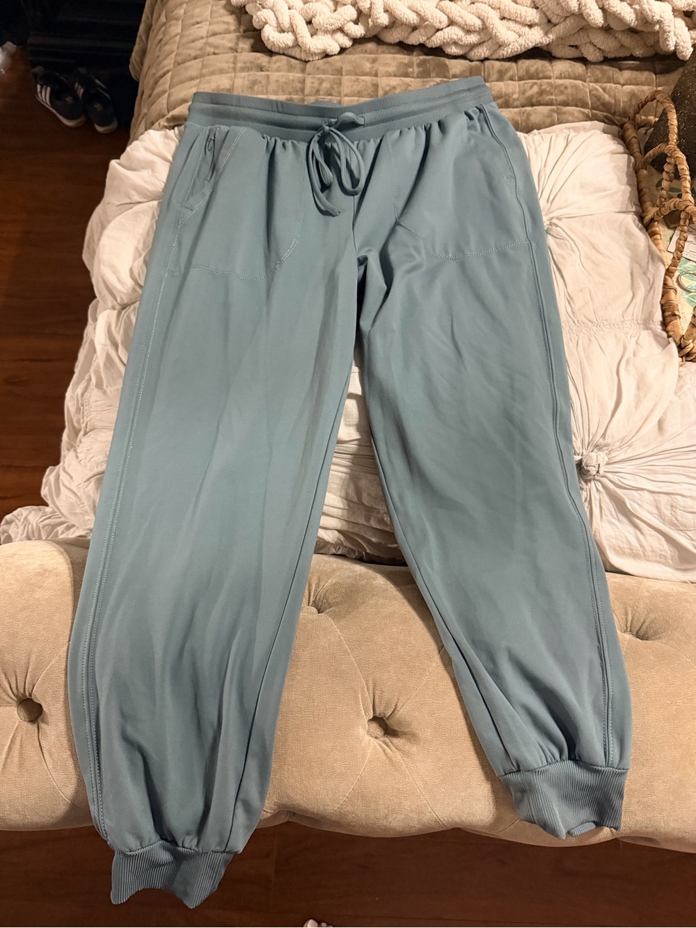 Rachel Zoe Buttery Soft Joggers Large
